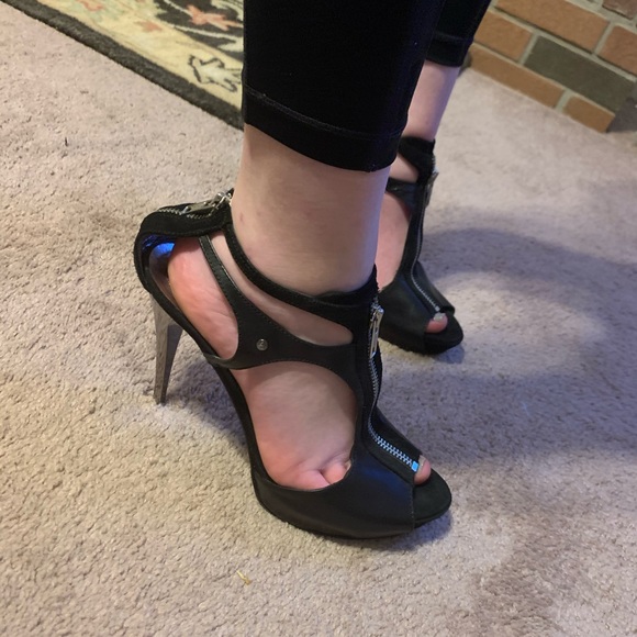 Sz 39 Roberto Cavalli Zipper detail Black Heels - Picture 4 of 15